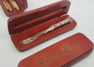 Wooden pen case
